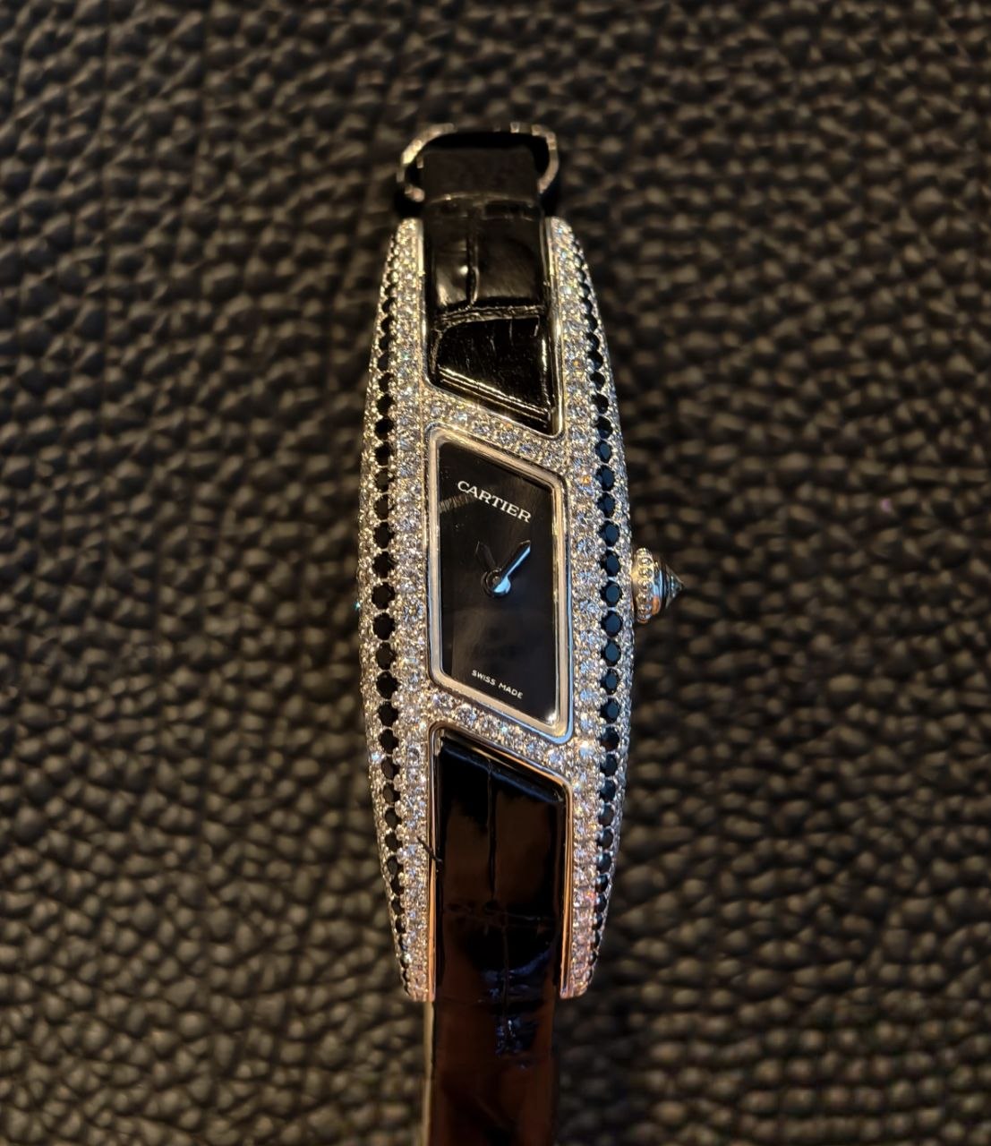 Cartier Himalia Special Privee Edition Black and White Diamonds White Gold 2571