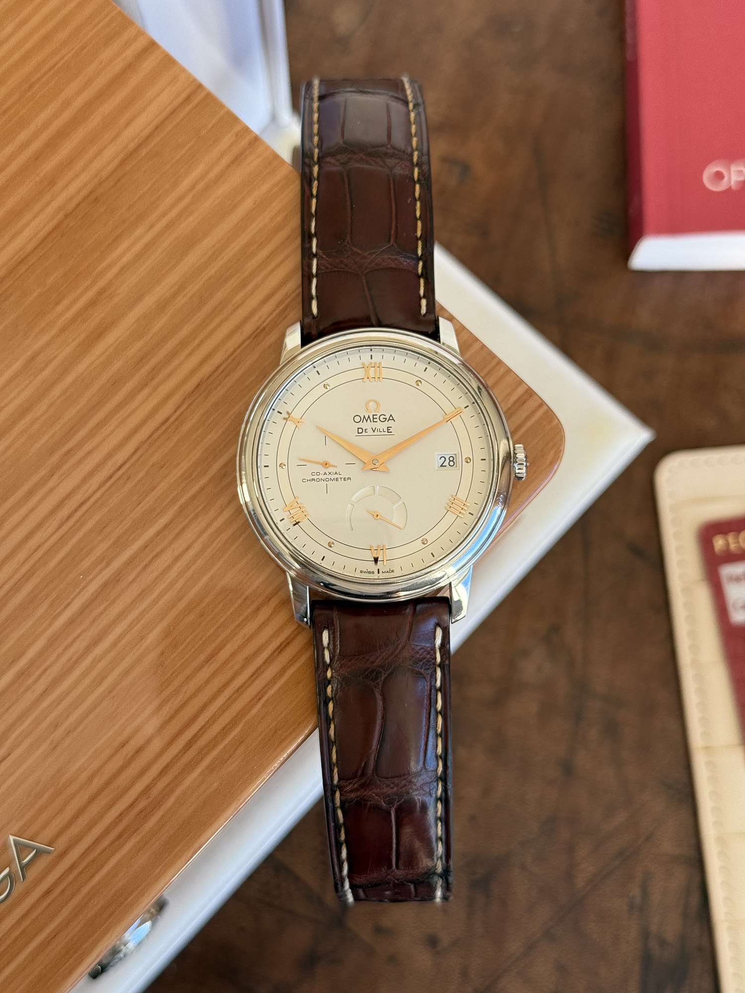 Omega De Ville Prestige Co‑Axial Power Reserve 
