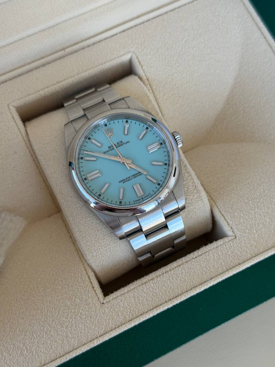 Rolex Oyster Perpetual 41mm Tiffany Dial 124300