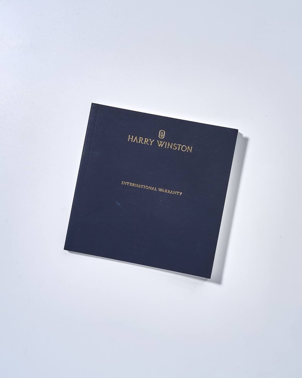 Гарантия Harry Winston International Warranty Booklet