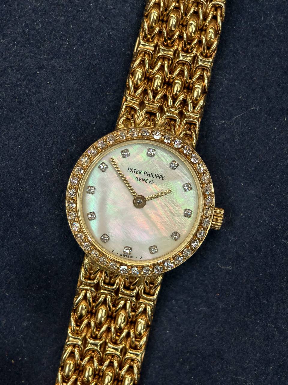 Patek Philippe Calatrava MoP Diamond Dial 4707
