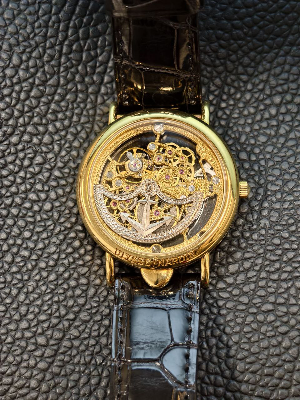 UN Le Locle Skeleton Diamond 