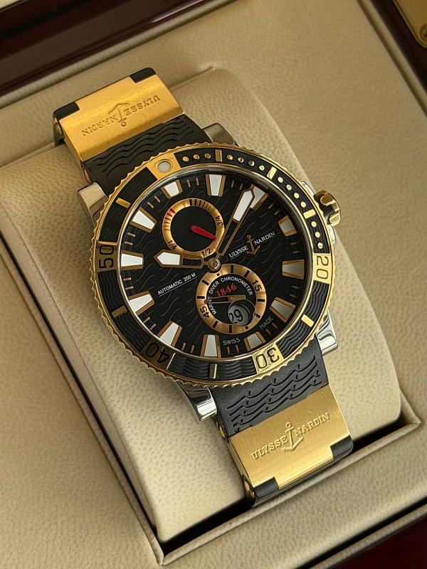 UN Maxi Marine Diver Titanium & Rose Gold