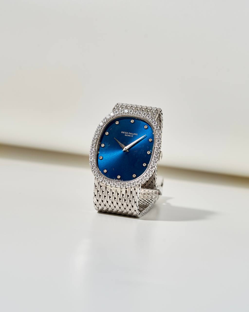 Patek Philippe Golden Ellipse Diamonds 3548 White Gold