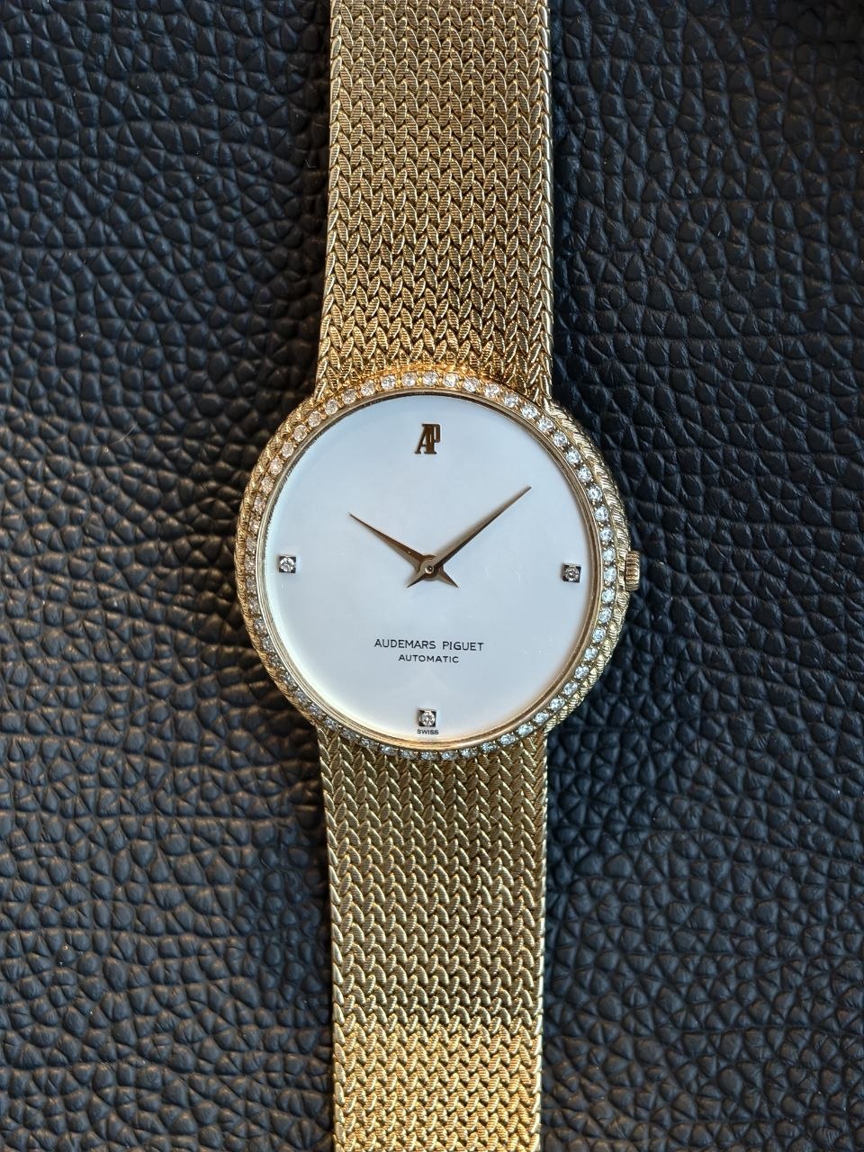  Audemars Piguet Diamond Bezel White Dial