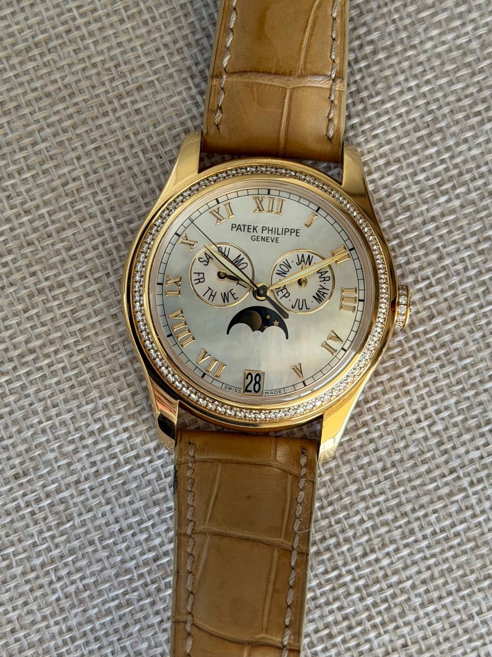 Patek Philippe Complications Annual Calendar Diamonds MoP 4936