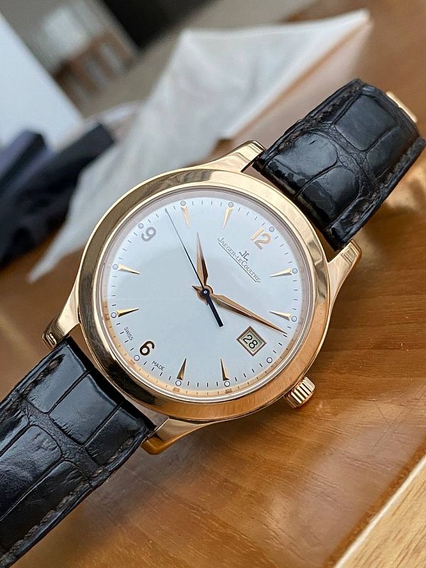 Jaeger-LeCoultre Master Control Date Rose Gold