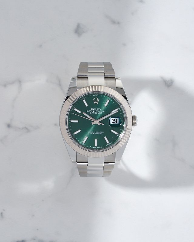 Rolex Datejust 41mm with papers March 2023 year NEW